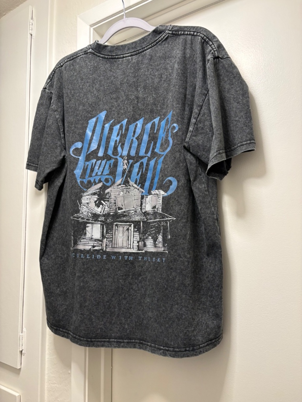 Pierce the Veil band tshirt - “Collide with the Sky” album artwork - Picture 2 of 7